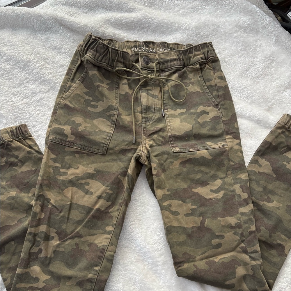 American Eagle Outfitters Camo Joggers